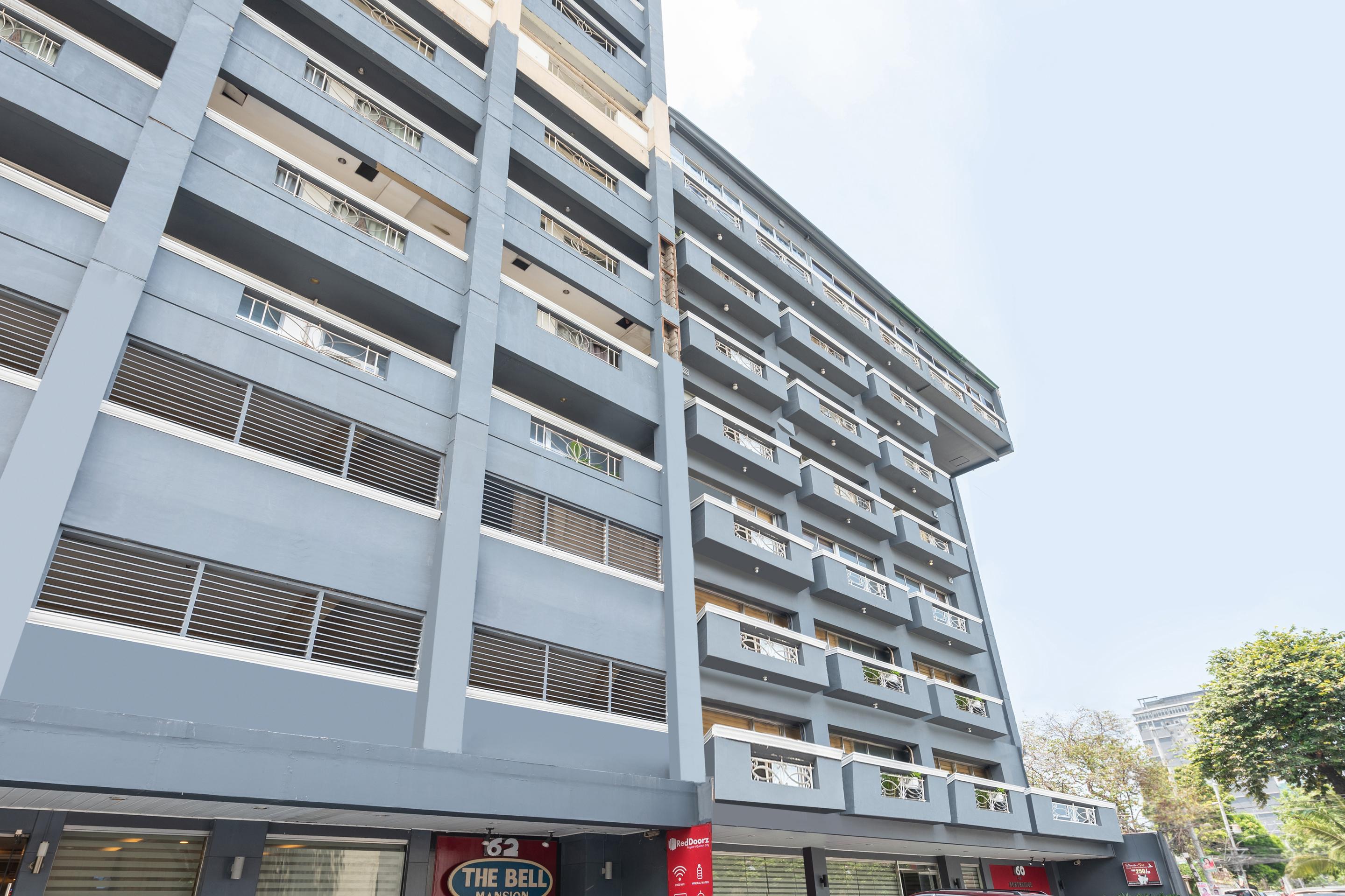 Oyo 115 Northridge Mansions Hotel Кесон Сити Екстериор снимка